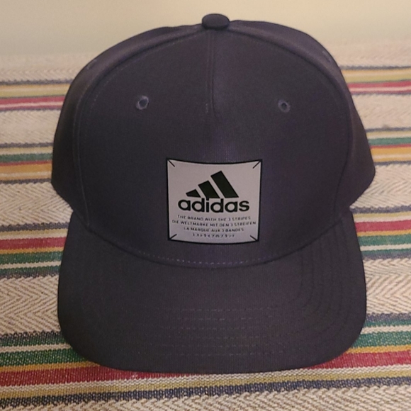 Adidas hat slate or charcoal Grey - Picture 1 of 4